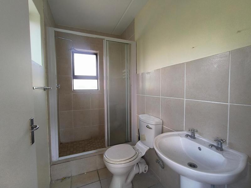 To Let 2 Bedroom Property for Rent in Parklands Western Cape